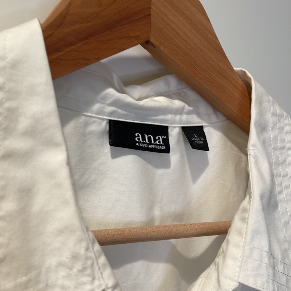 a.n.a New Approach Tops. - Picture 3 of 6